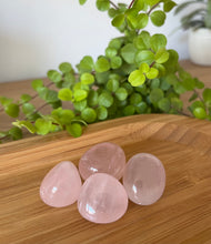 Load image into Gallery viewer, Rose Quartz Tumble (Large)
